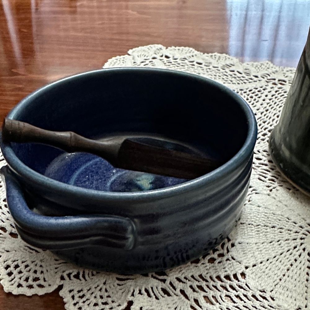 Handcrafted Hilborn Canada Art Pottery Blue Ceramic Bowl with Wooden Knife
